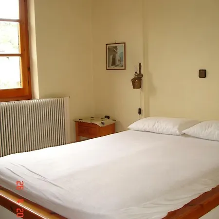 Dina Studio Apartment *